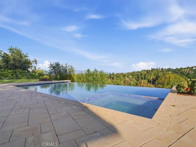 20216 Delita Drive, Woodland Hills, CA 91364