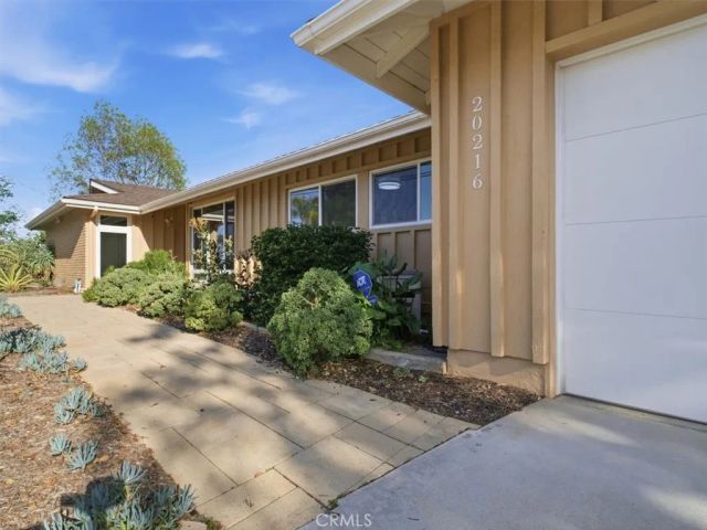 20216 Delita Drive, Woodland Hills, CA 91364