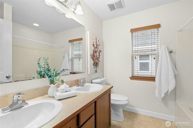 1313 173rd Place SE, Bothell, WA 98012