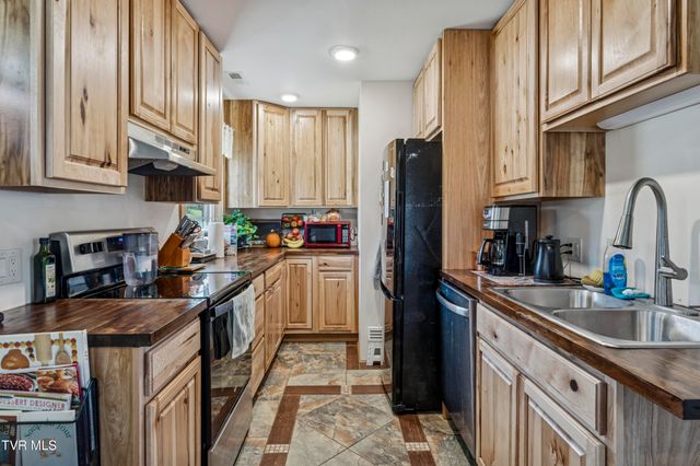 4420 Cherokee Road, Jonesborough, TN 37659