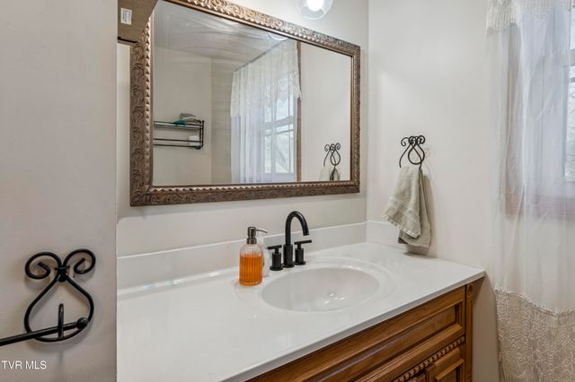 4420 Cherokee Road, Jonesborough, TN 37659