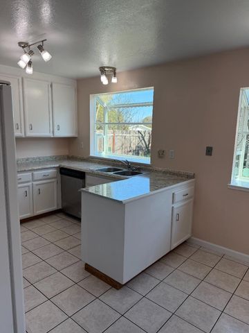 1723 Pheasant Drive, Hercules, CA 94547