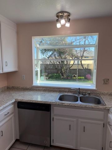 1723 Pheasant Drive, Hercules, CA 94547