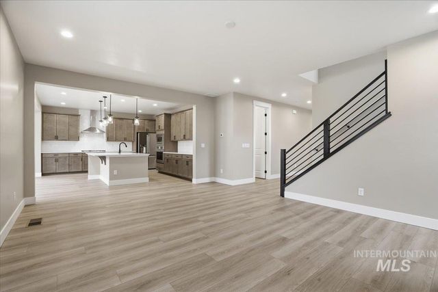 6117 N Torva Ave, Meridian, ID 83646