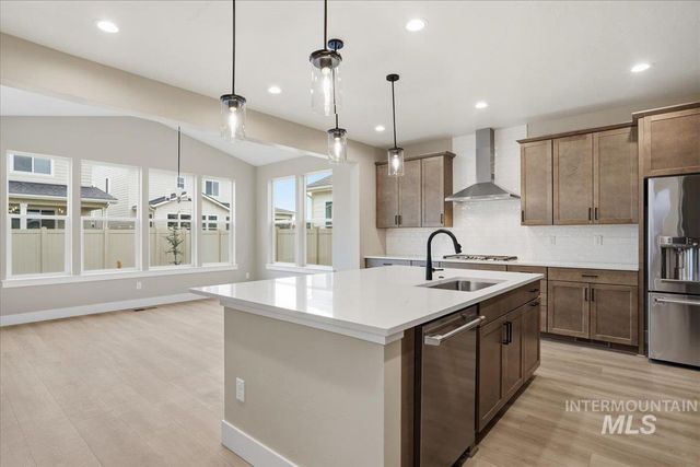 6117 N Torva Ave, Meridian, ID 83646