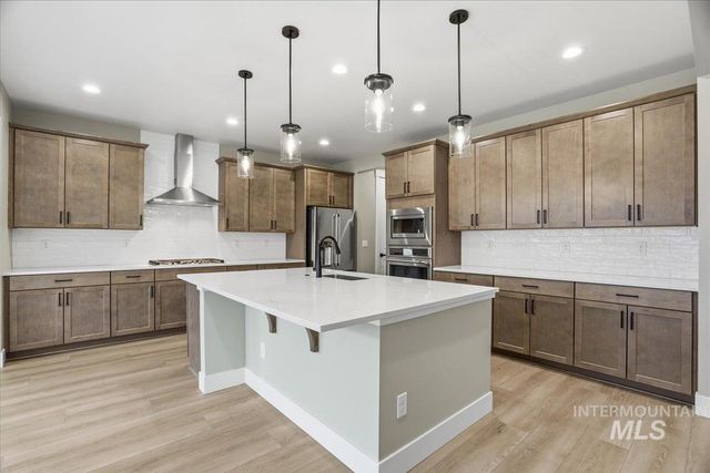 6117 N Torva Ave, Meridian, ID 83646