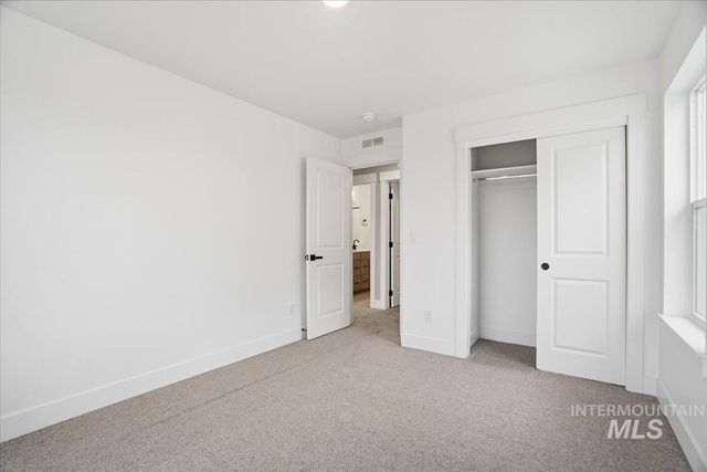 6117 N Torva Ave, Meridian, ID 83646