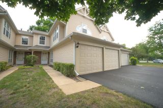 4423 Edinburg Lane, Hanover Park, IL 60133