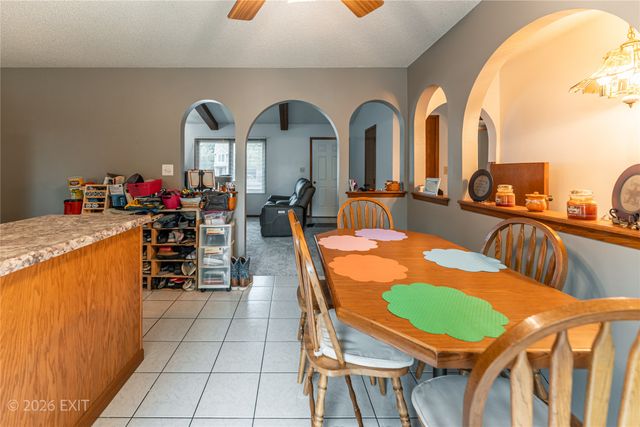 1418 E 13th Street, Norwalk, IA 50211