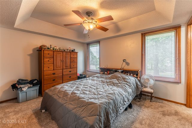 1418 E 13th Street, Norwalk, IA 50211