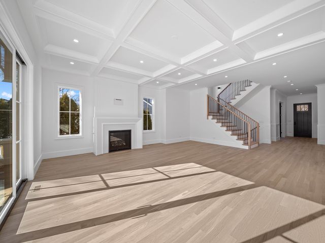 2009 Robincrest Lane, Glenview, IL 60025