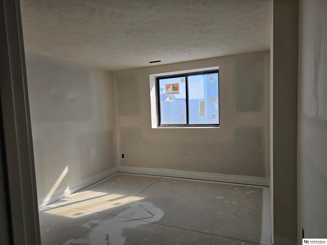 901 W El Alameda Street, Lincoln, NE 68523