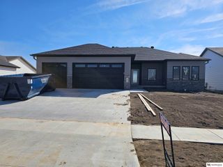 901 W El Alameda Street, Lincoln, NE 68523