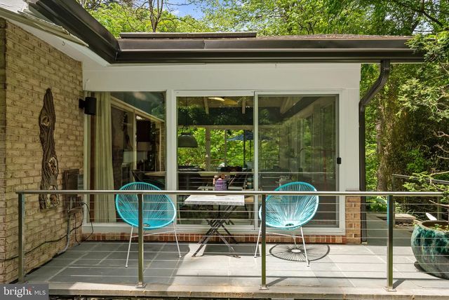 8034 PARK OVERLOOK DR, Bethesda, MD 20817
