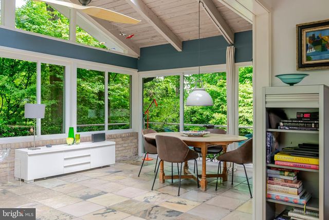 8034 PARK OVERLOOK DR, Bethesda, MD 20817