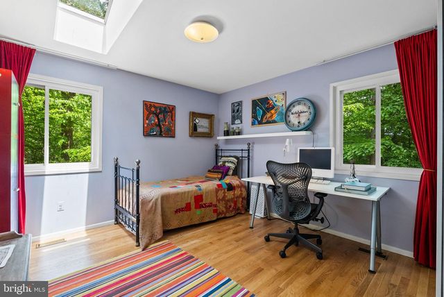8034 PARK OVERLOOK DR, Bethesda, MD 20817