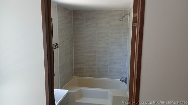 102 Singletary Street, Raeford, NC 28376