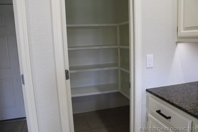 2011 W 120th Street S, Jenks, OK 74037