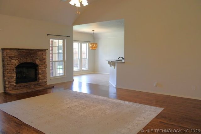 2011 W 120th Street S, Jenks, OK 74037