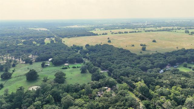 1425 Northshore Road, Quinlan, TX 75474