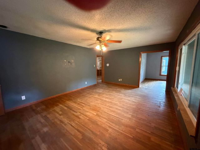 726 Nacogdoches St., Jacksonville, TX 75766