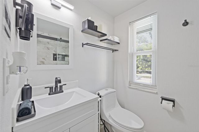 8714 W LANWAY DRIVE, Tampa, FL 33637