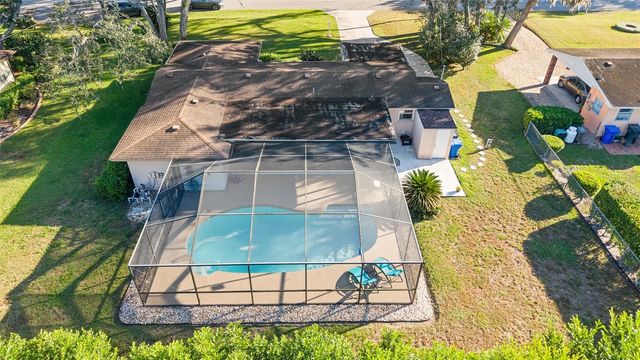 8714 W LANWAY DRIVE, Tampa, FL 33637