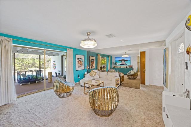 8714 W LANWAY DRIVE, Tampa, FL 33637