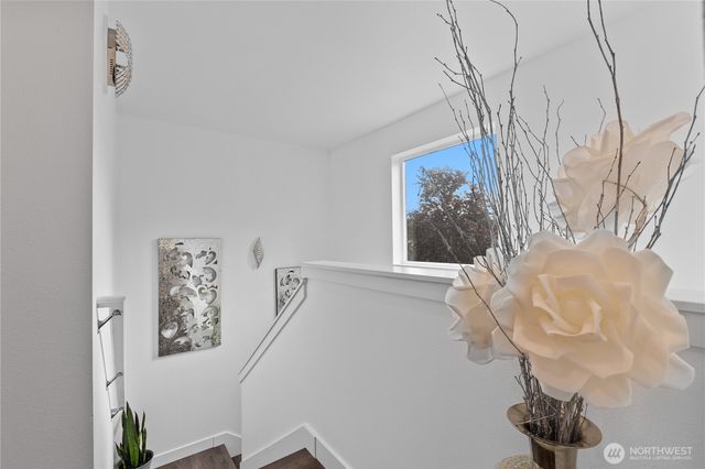 8254 Breeze Loop, Blaine, WA 98230