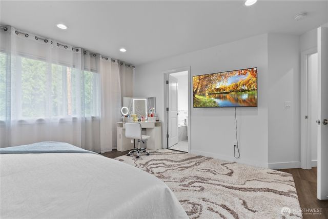 8254 Breeze Loop, Blaine, WA 98230