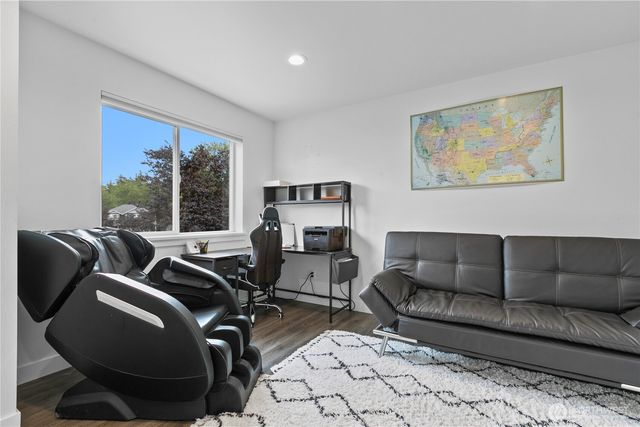 8254 Breeze Loop, Blaine, WA 98230