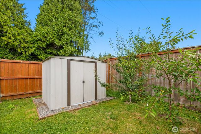 8254 Breeze Loop, Blaine, WA 98230