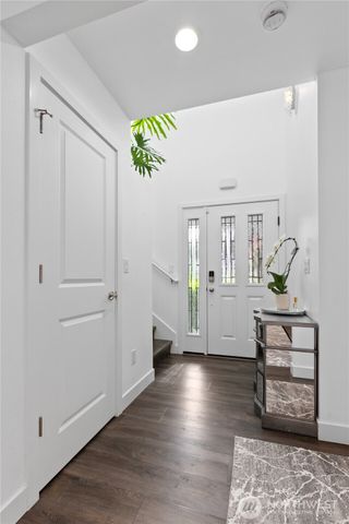 8254 Breeze Loop, Blaine, WA 98230