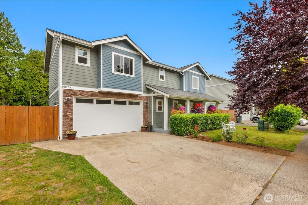 8254 Breeze Loop, Blaine, WA 98230