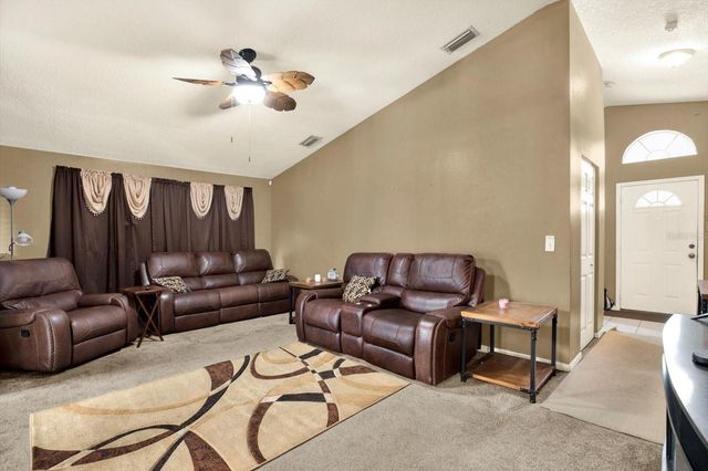 8547 QUEEN BROOKS COURT, Temple Terrace, FL 33637