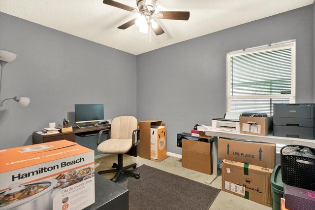 8547 QUEEN BROOKS COURT, Temple Terrace, FL 33637