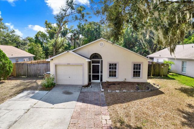 8547 QUEEN BROOKS COURT, Temple Terrace, FL 33637