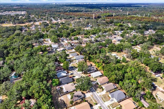 8547 QUEEN BROOKS COURT, Temple Terrace, FL 33637