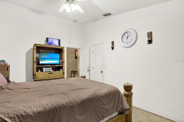 8547 QUEEN BROOKS COURT, Temple Terrace, FL 33637