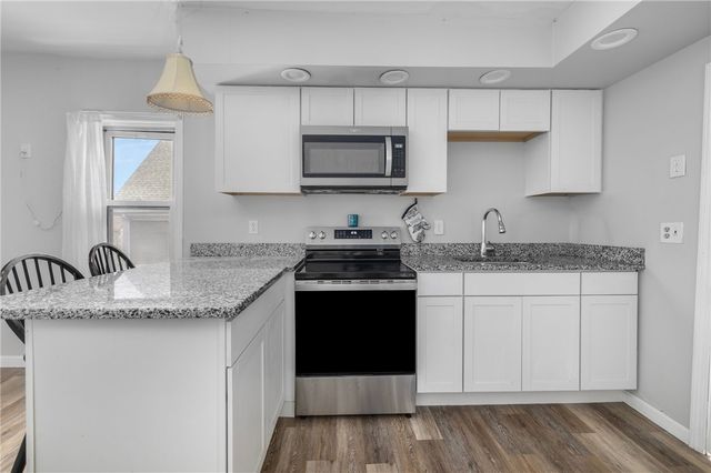 41 East Transit Street, Providence, RI 02906