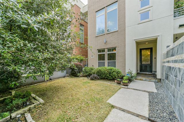 5425 Hidalgo Street A, Houston, TX 77056