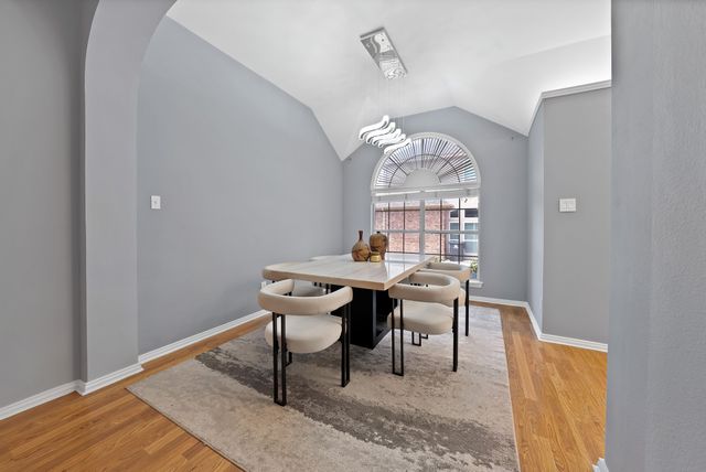 409 Bryce Lane, Arlington, TX 76013