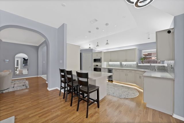 409 Bryce Lane, Arlington, TX 76013