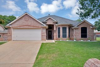 409 Bryce Lane, Arlington, TX 76013