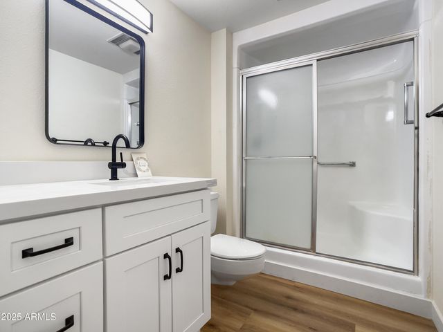 17615 N WHISPERING OAKS Drive, Sun City West, AZ 85375