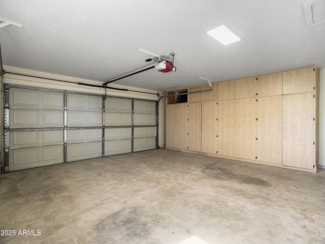 17615 N WHISPERING OAKS Drive, Sun City West, AZ 85375