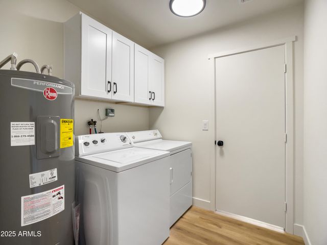 17615 N WHISPERING OAKS Drive, Sun City West, AZ 85375