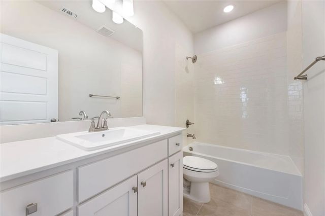 4704 Corriente Vista Lane, Mckinney, TX 75070