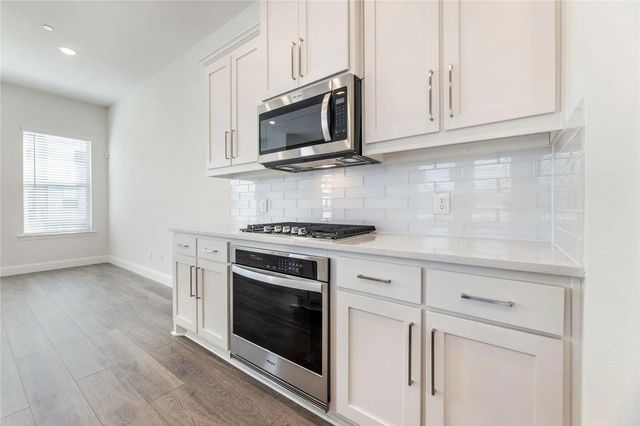 4704 Corriente Vista Lane, Mckinney, TX 75070
