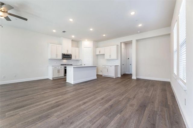 4704 Corriente Vista Lane, Mckinney, TX 75070
